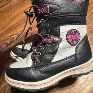 Totes Girls Size 12 Snow Boots